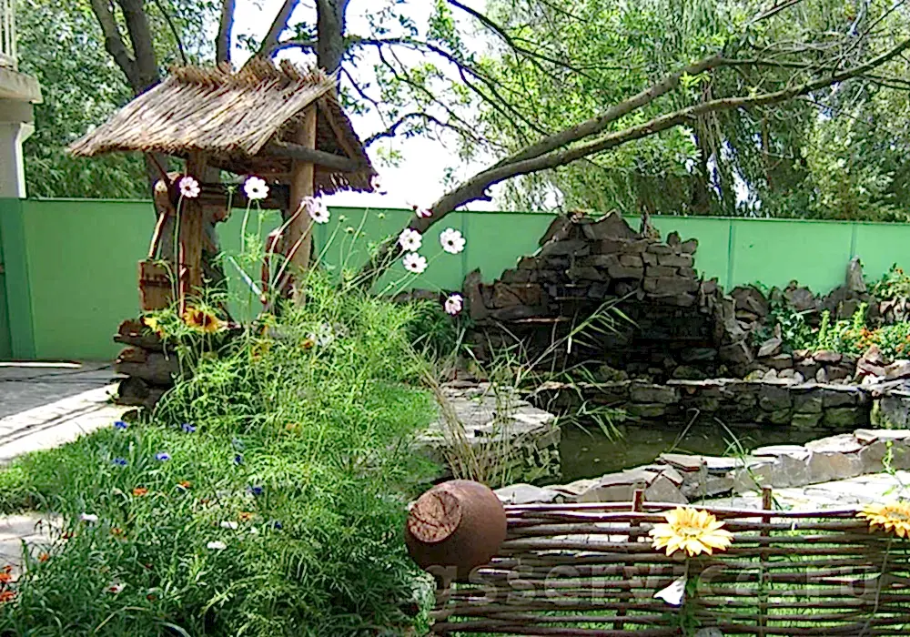 Ландшафтный дизайн двора частного дома