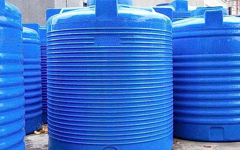 пластиковые емкости большого объема